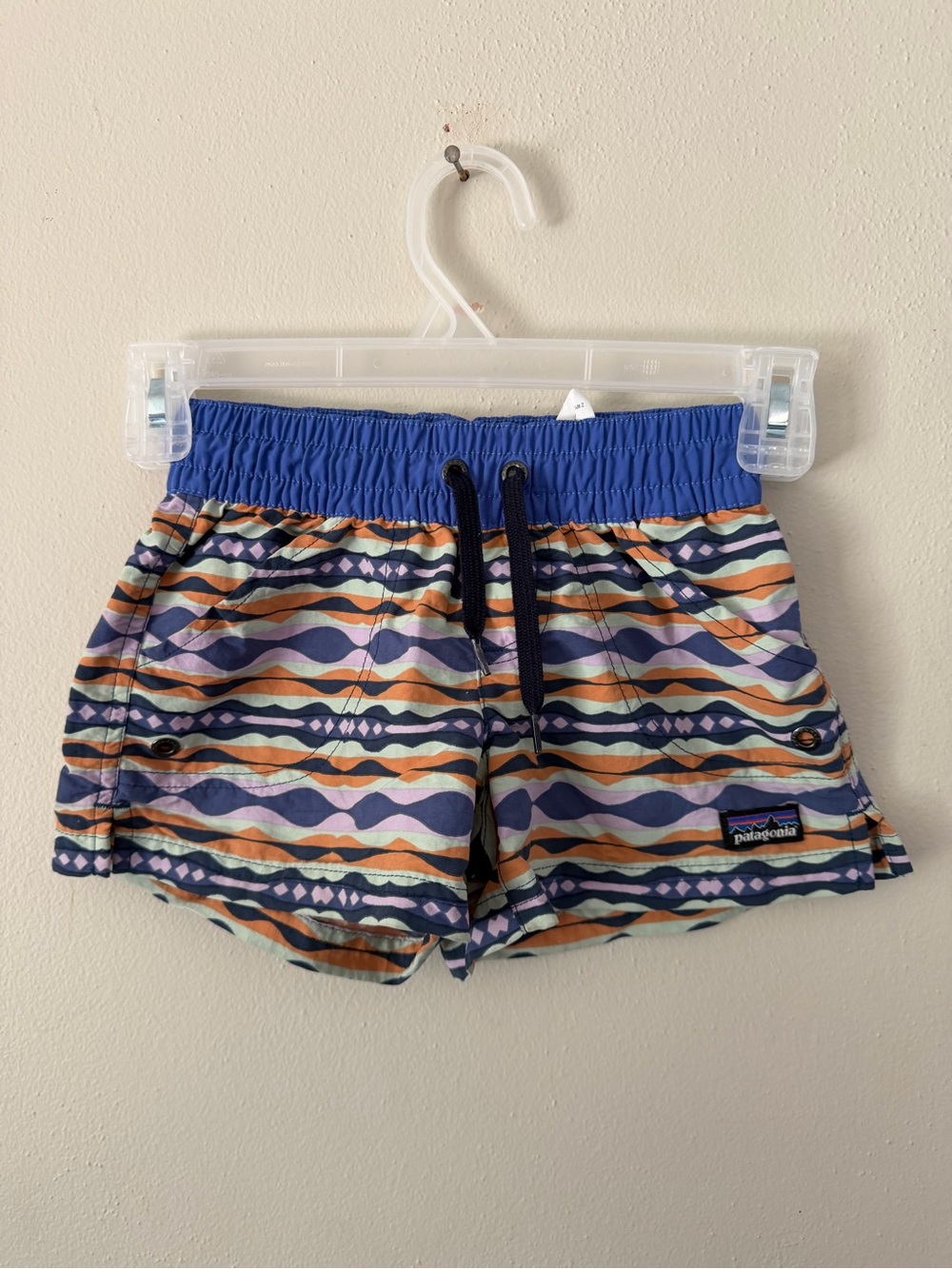 Patagonia Women's XS Blue Waistband Multicolor Wave-Print Athletic Shorts